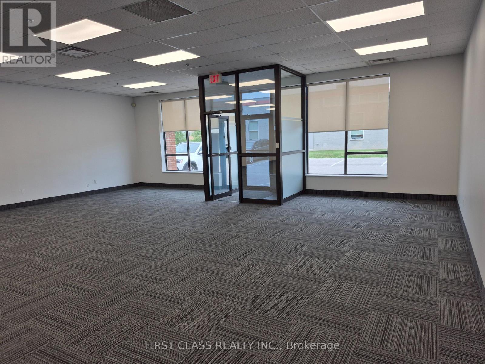 5 - 20 Steelcase Road W Property Photo 2