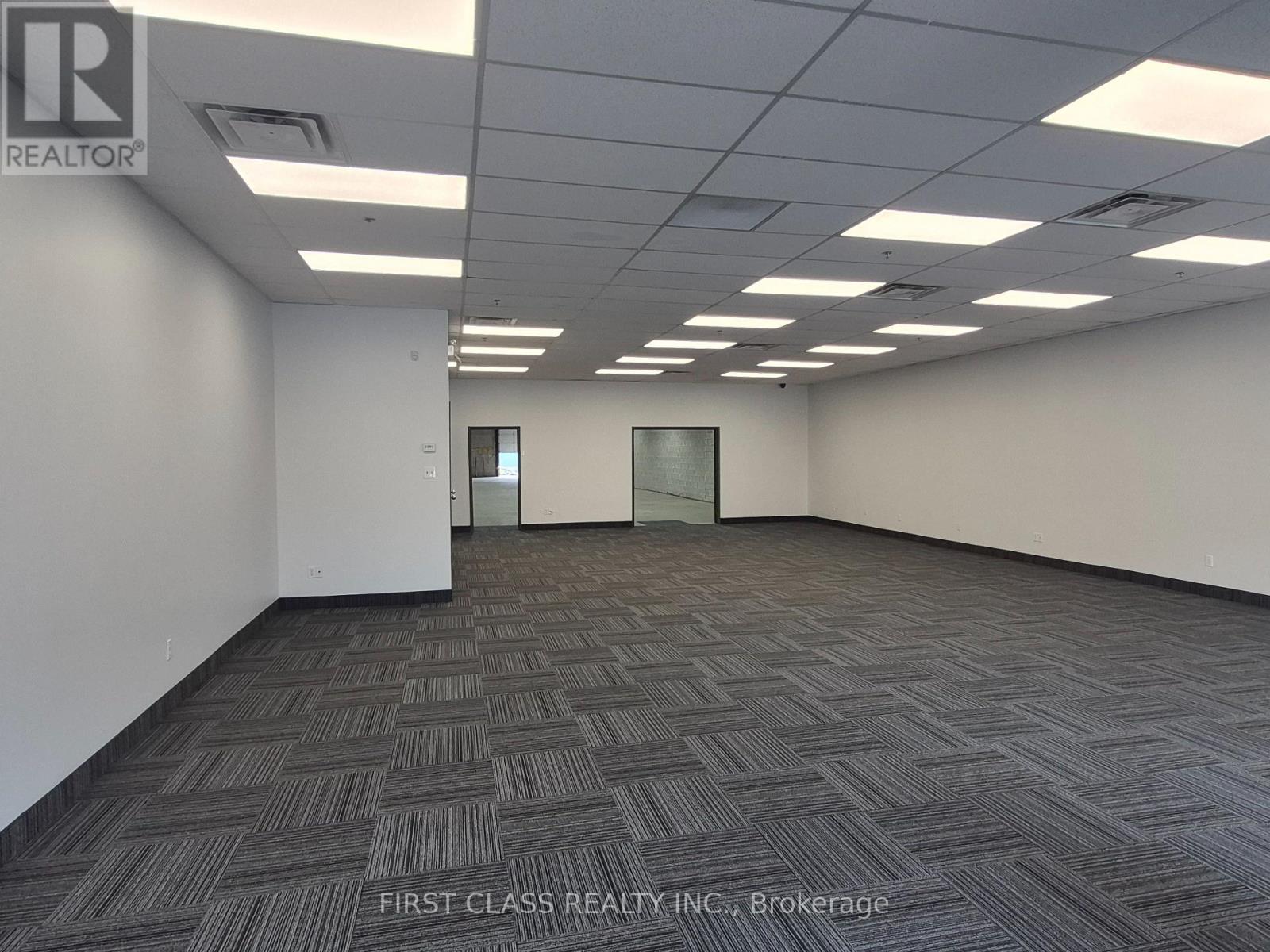 5 - 20 Steelcase Road W Property Photo 3