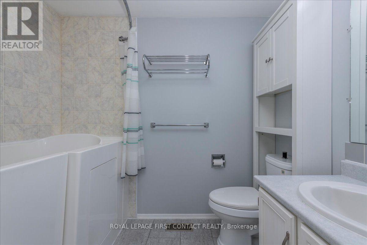 11 Exploits Arm Property Photo 18