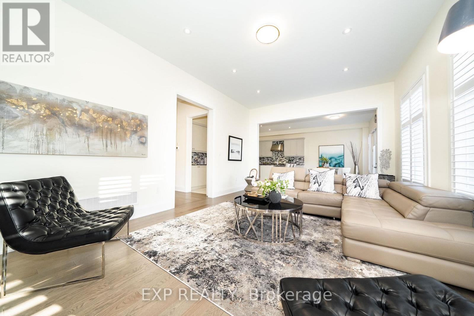38 Bud Leggett Crescent Property Photo 14