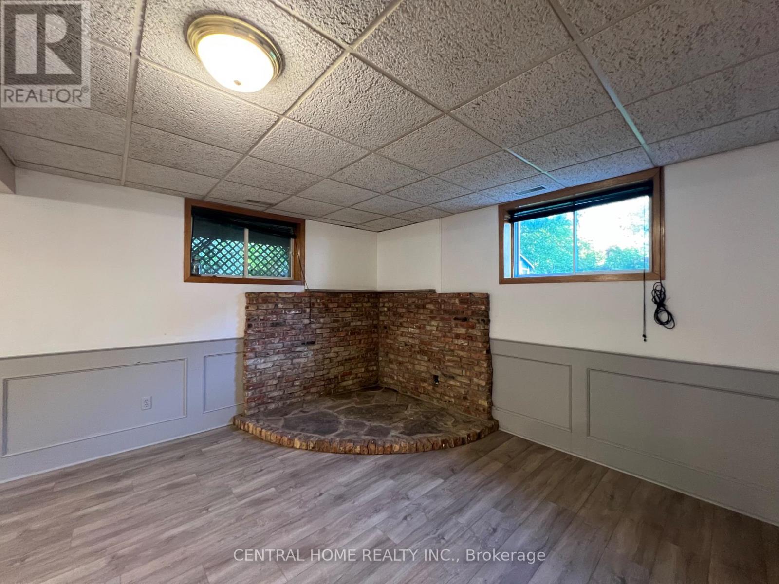 Lower - 299 Lakeview Boulevard Property Photo 5