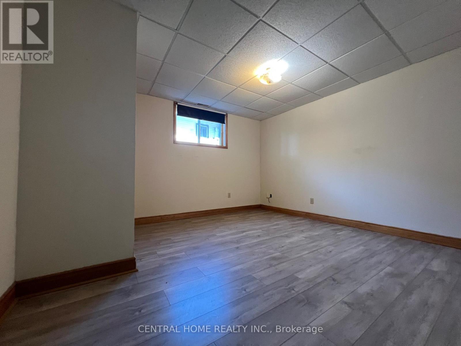 Lower - 299 Lakeview Boulevard Property Photo 12