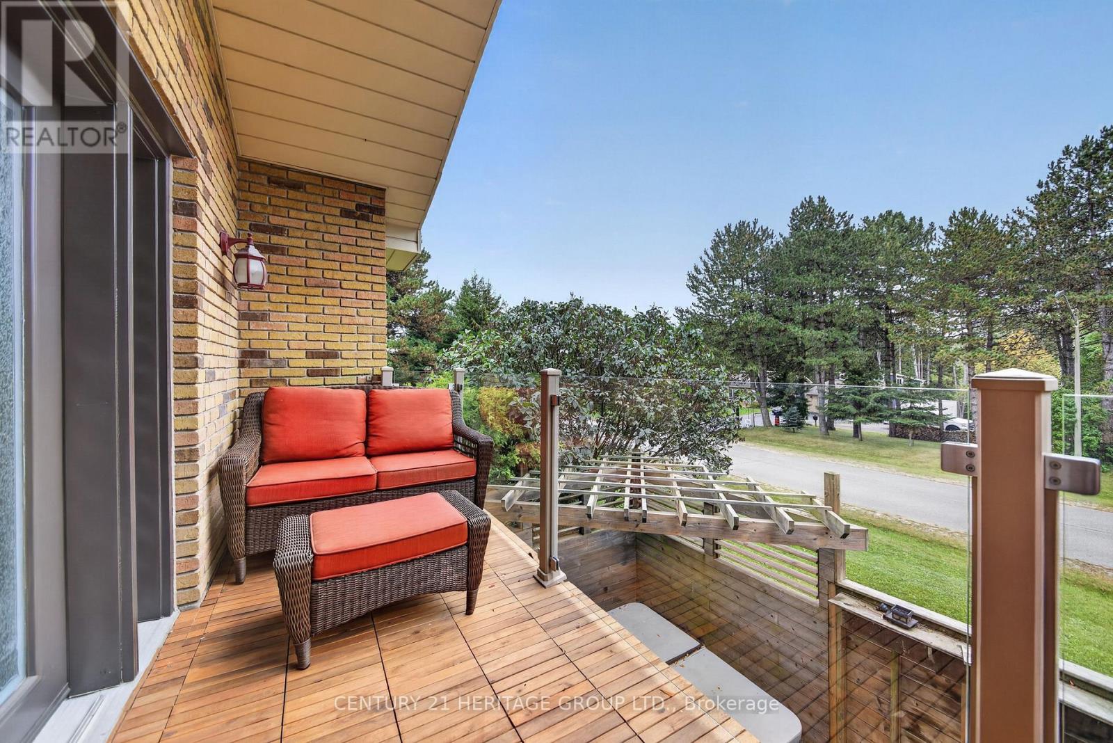 1 Arthur Evans Crescent Property Photo 15
