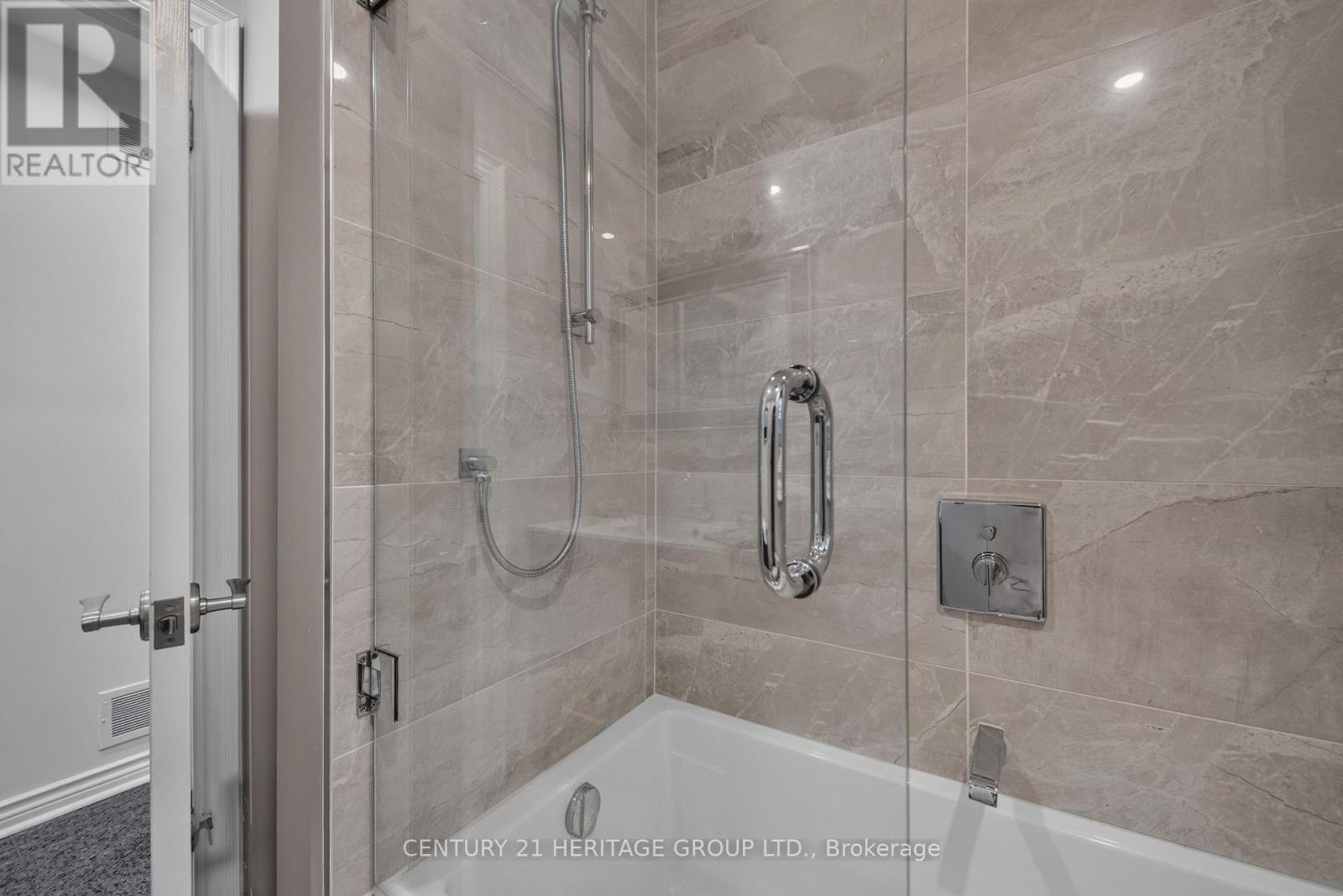 1 Arthur Evans Crescent Property Photo 29