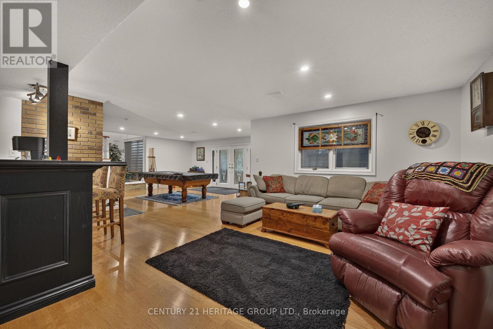 1 Arthur Evans Crescent Property Photo 31
