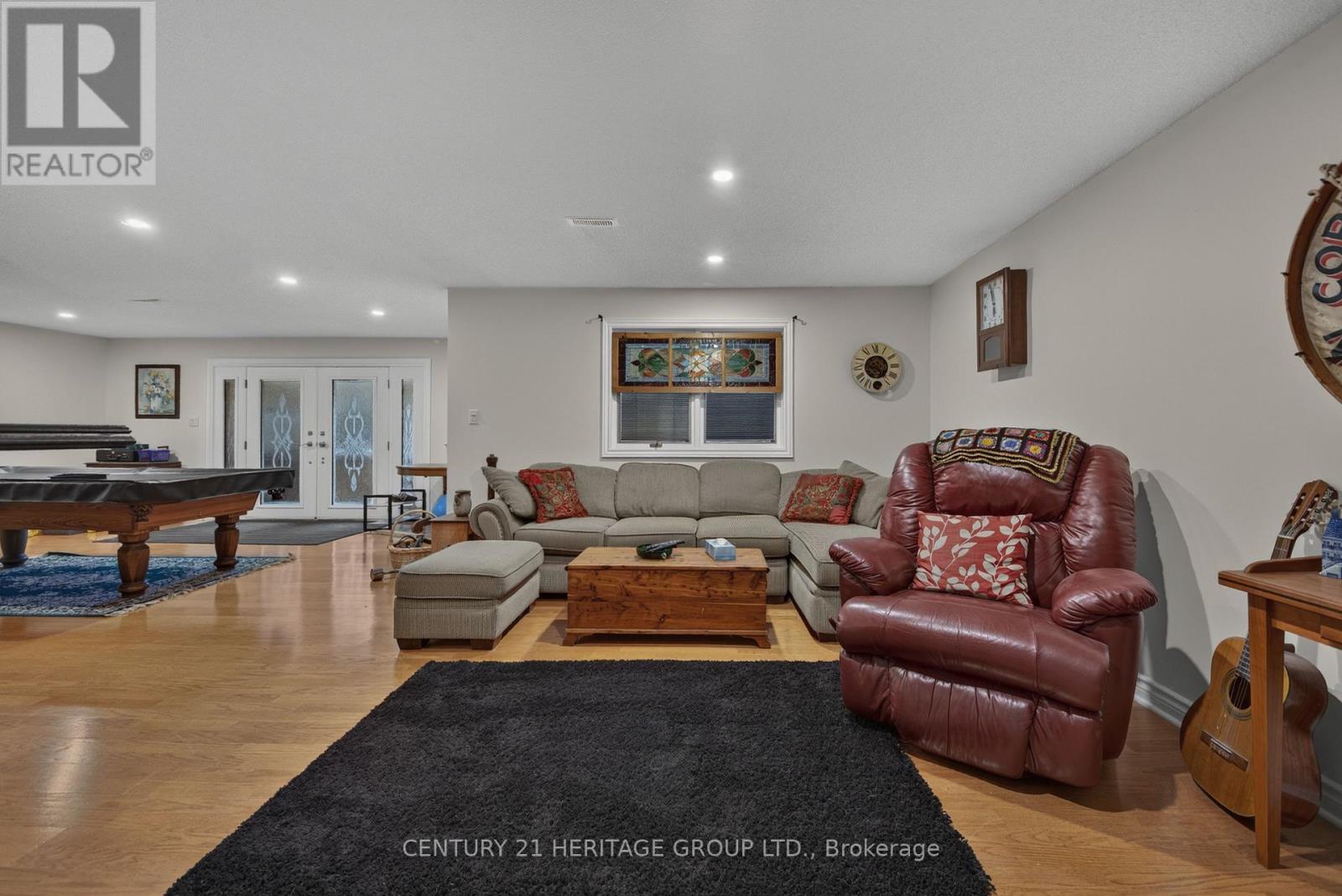 1 Arthur Evans Crescent Property Photo 35