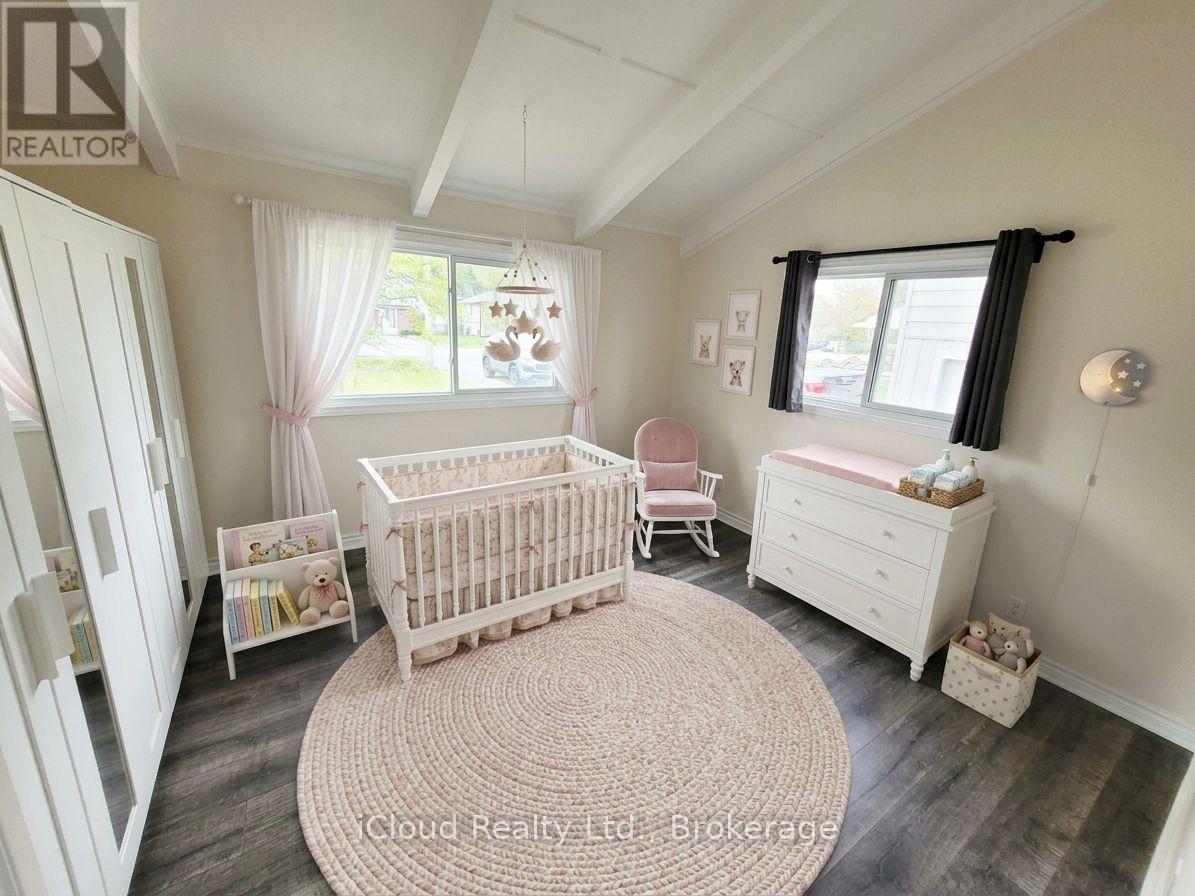 172 Silas Boulevard Property Photo 3