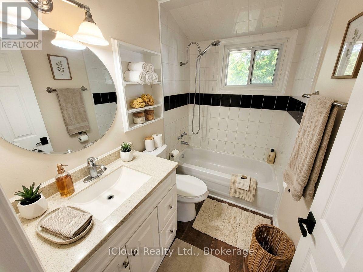 172 Silas Boulevard Property Photo 5