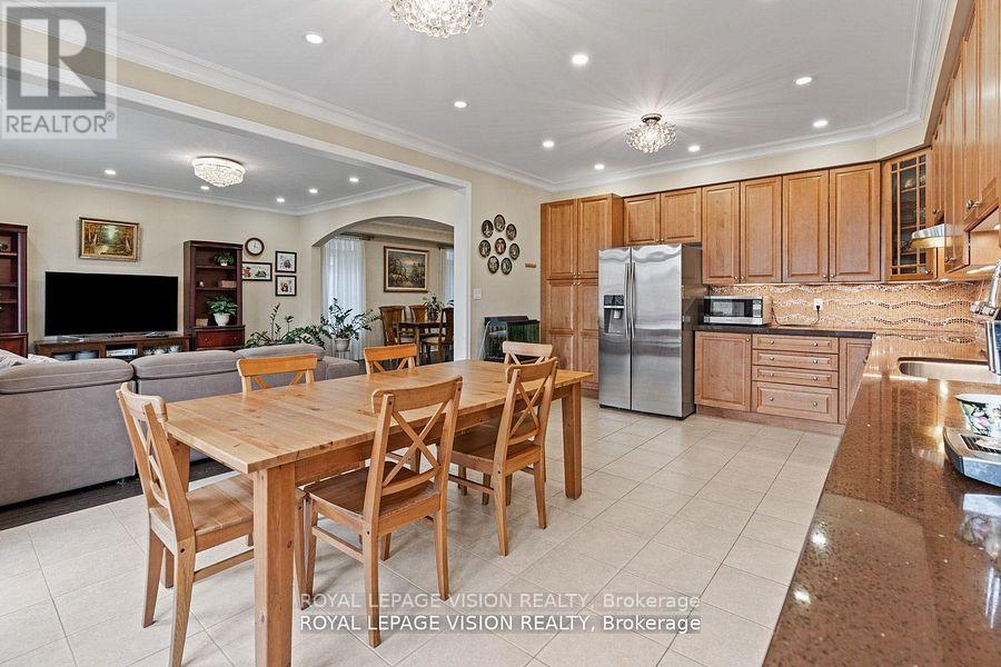 41 Treetops Boulevard Property Photo 18