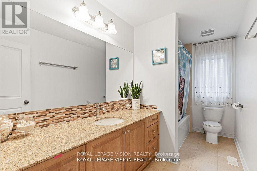 41 Treetops Boulevard Property Photo 32