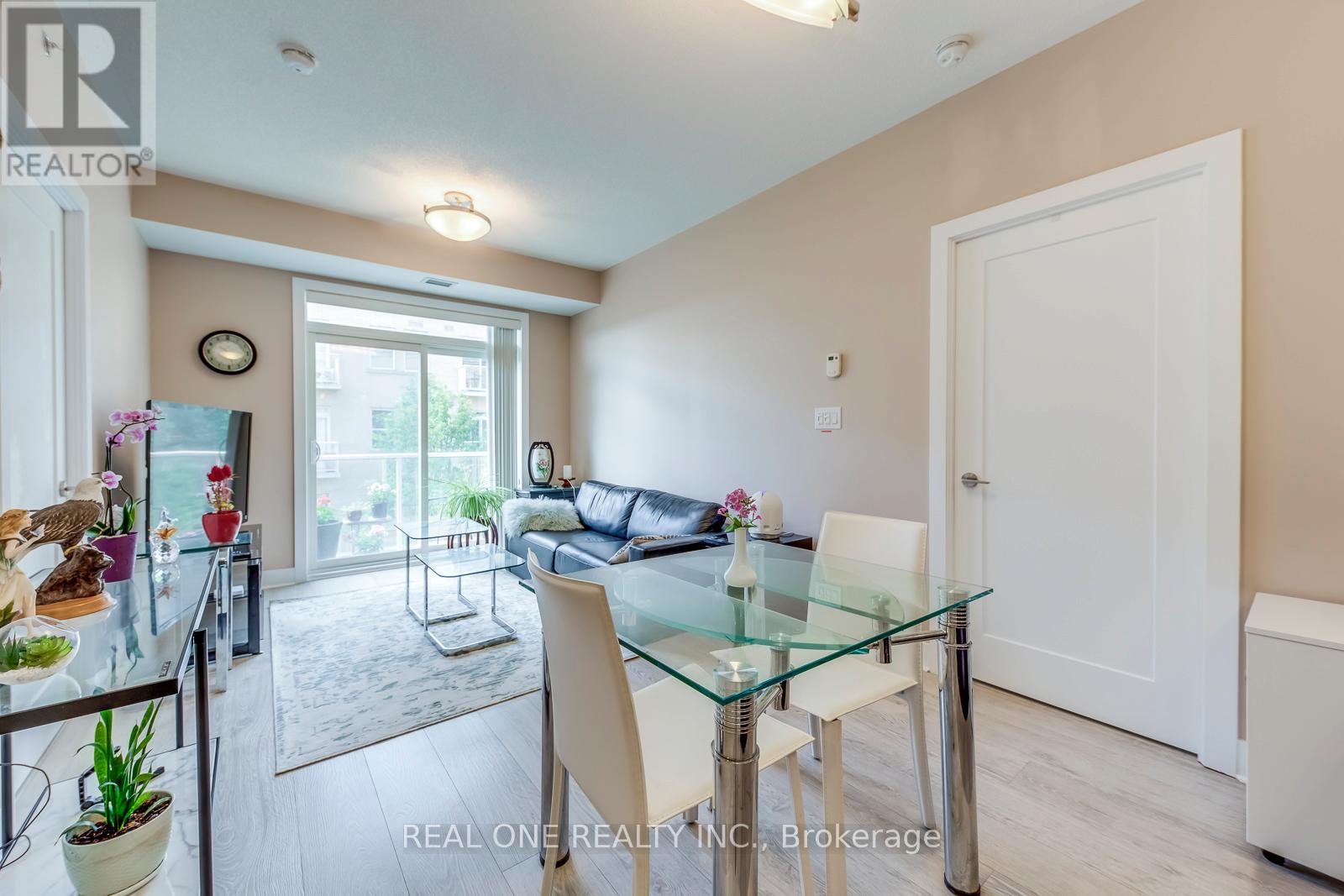 339 - 28 Prince Regent Street Property Photo 6