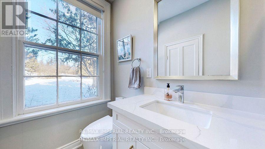 13291 Warden Avenue Property Photo 14