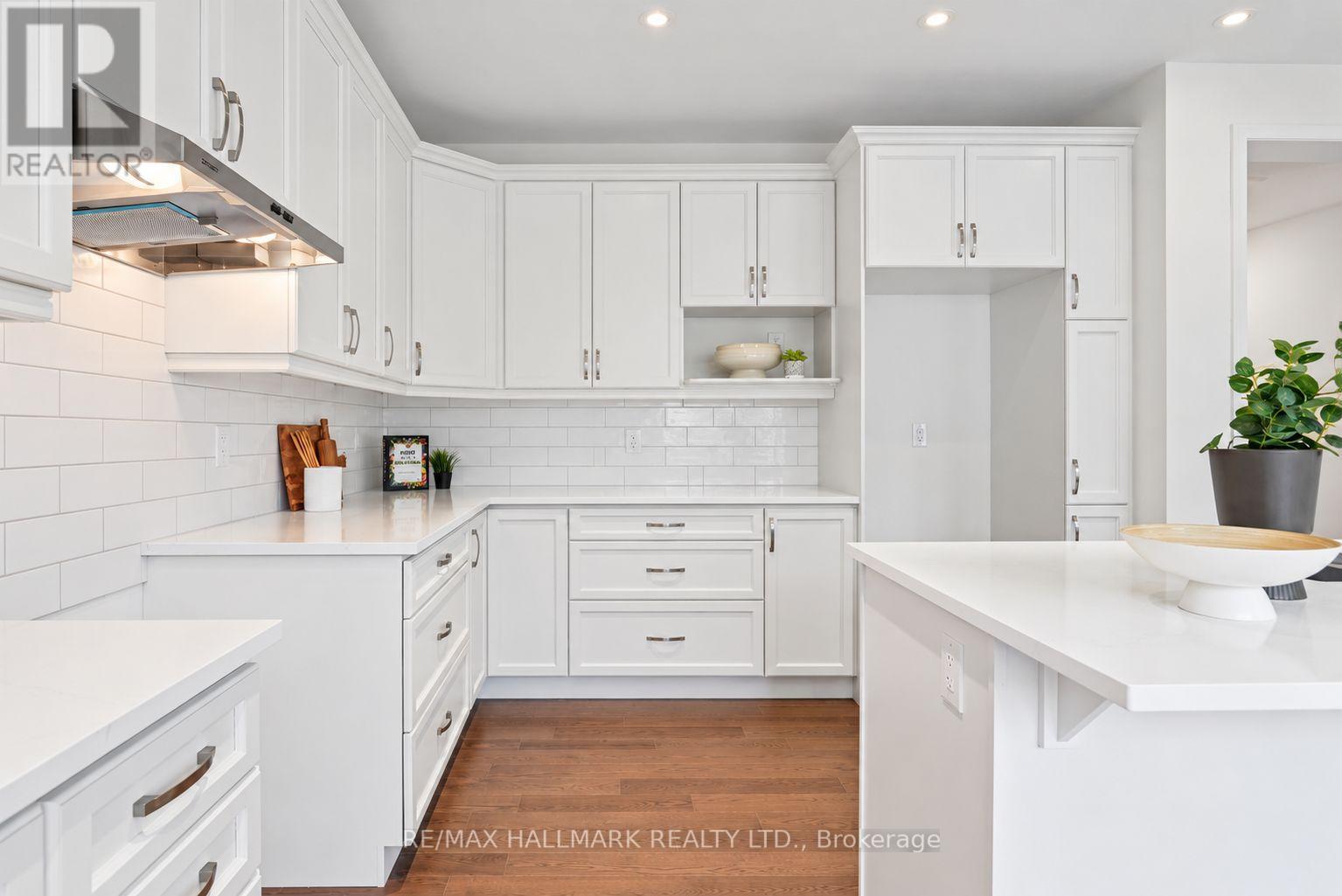 3113 Ireton Street Property Photo 16