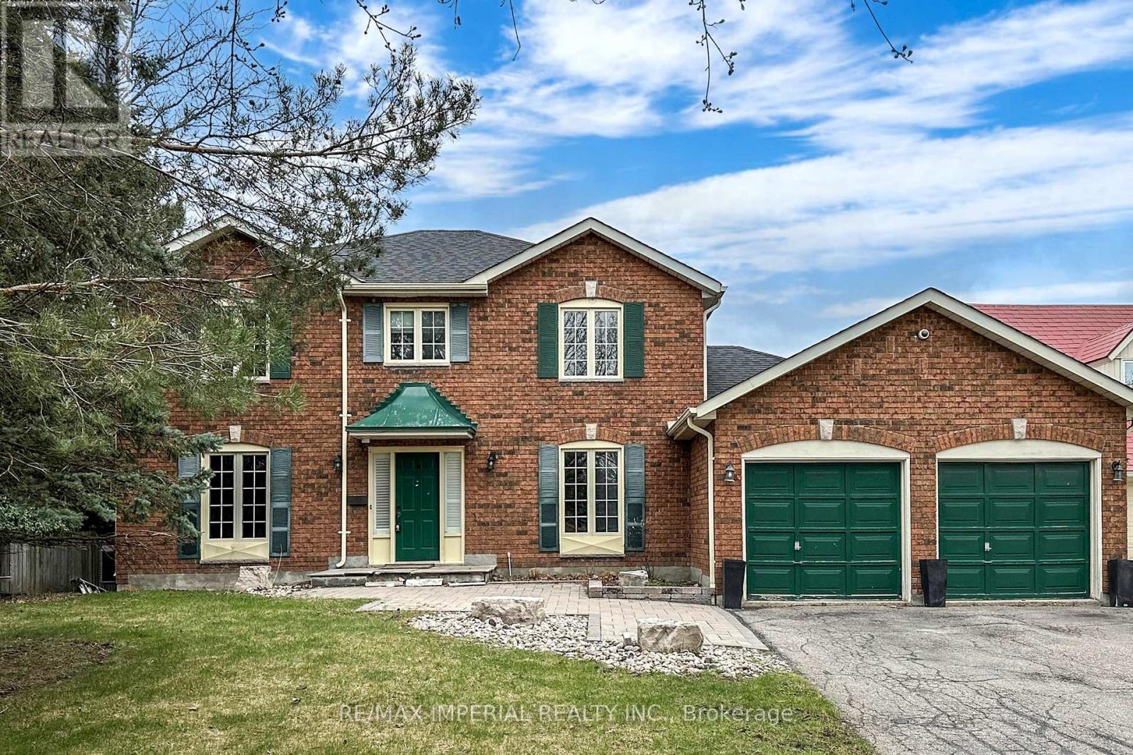 2 CRAIGLEITH CRESCENT