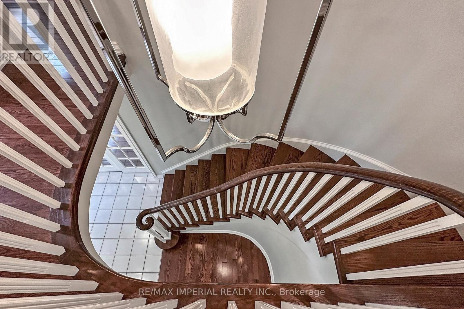 2 Craigleith Crescent Property Photo 19