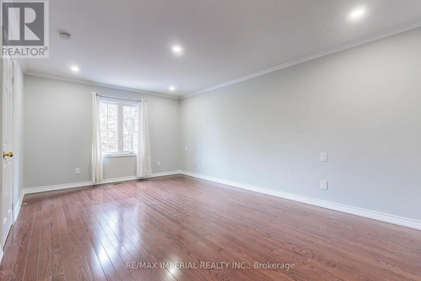 2 Craigleith Crescent Property Photo 20