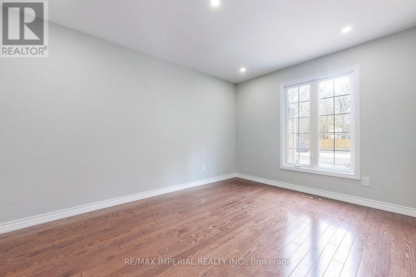 2 Craigleith Crescent Property Photo 24