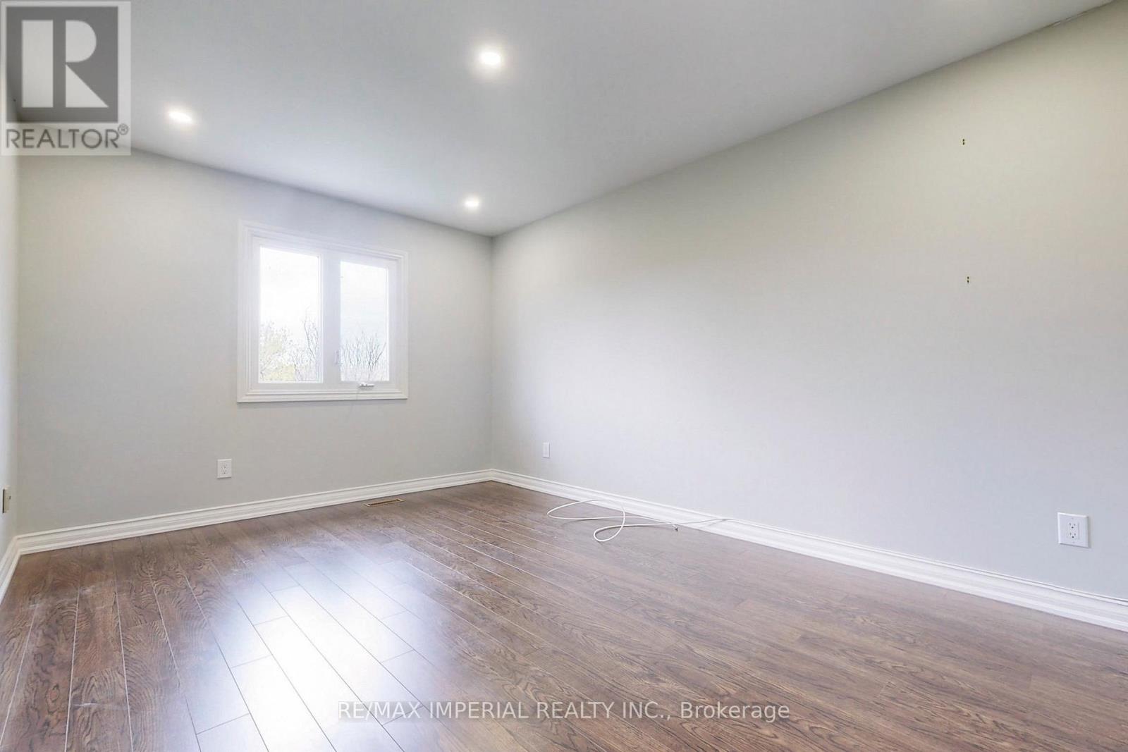 2 Craigleith Crescent Property Photo 26