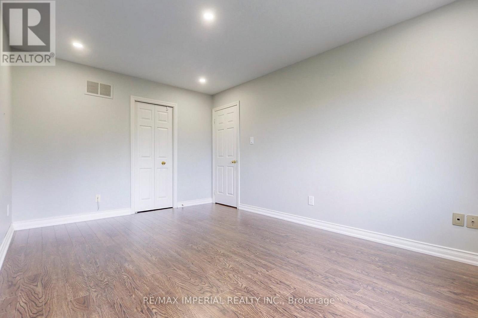 2 Craigleith Crescent Property Photo 27