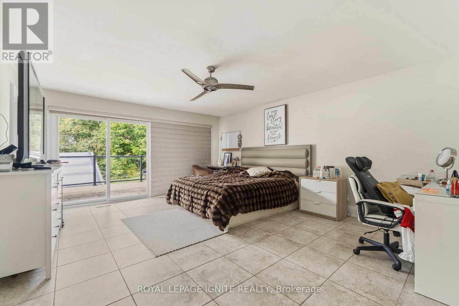 8 Ridgevale Drive Property Photo 13
