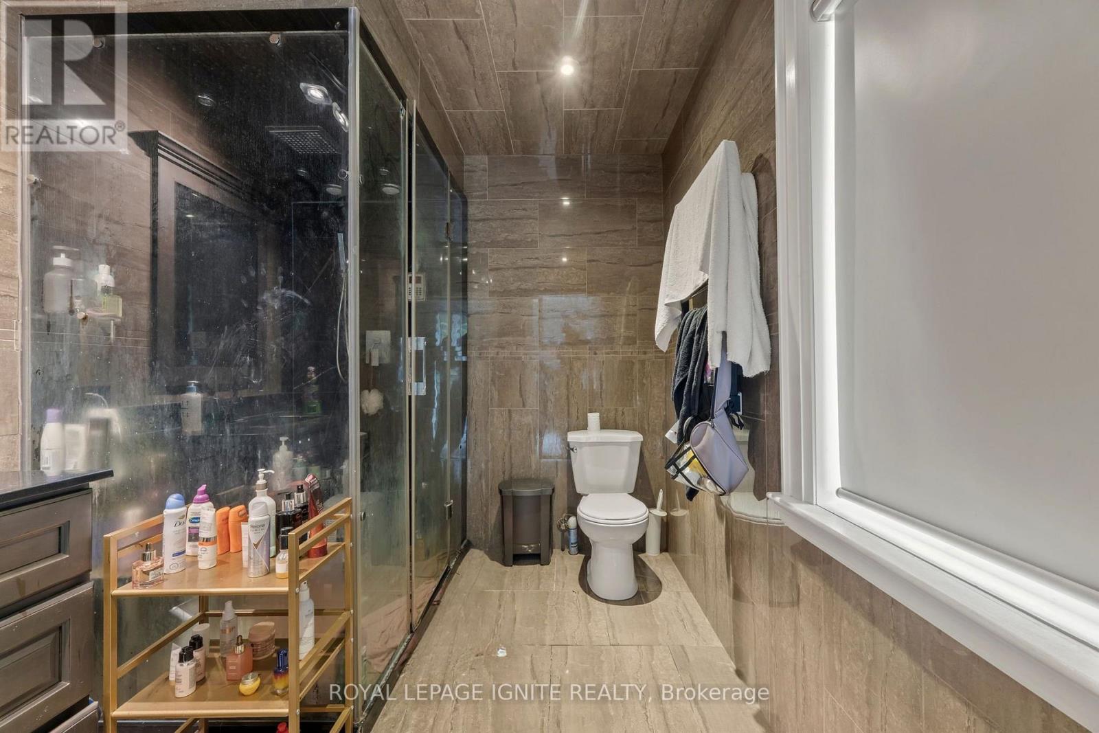 8 Ridgevale Drive Property Photo 15