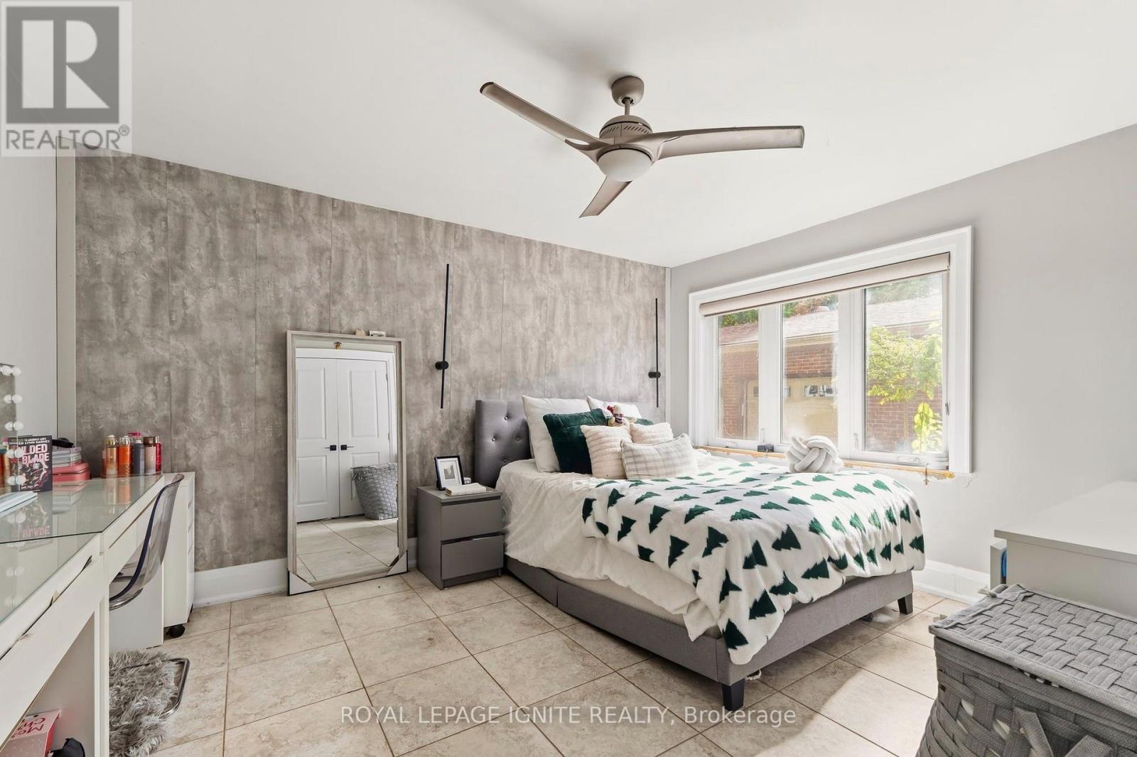 8 Ridgevale Drive Property Photo 18