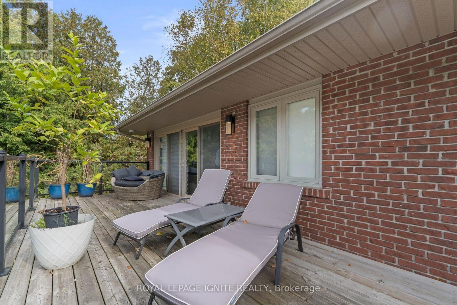 8 Ridgevale Drive Property Photo 20