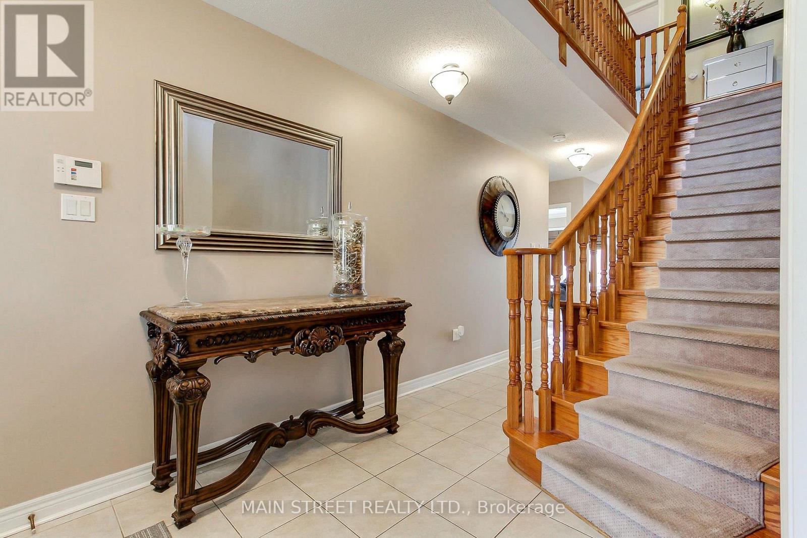 196 Wainscot Avenue Property Photo 5