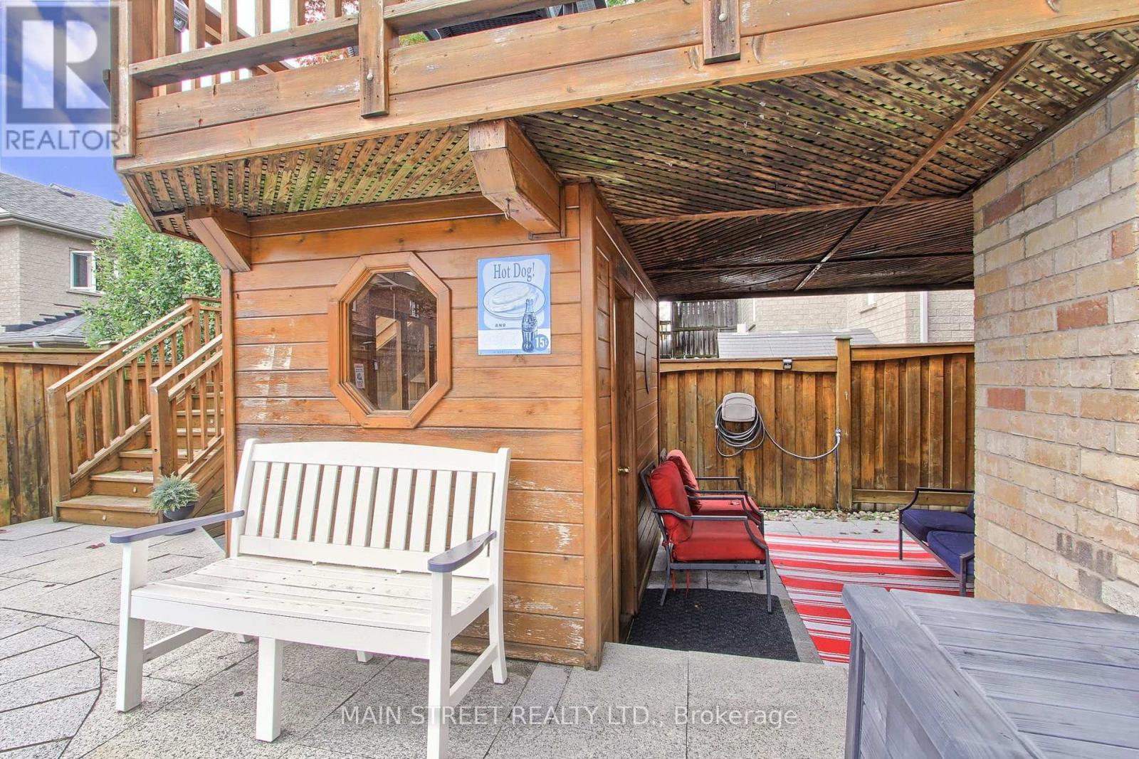 196 Wainscot Avenue Property Photo 39