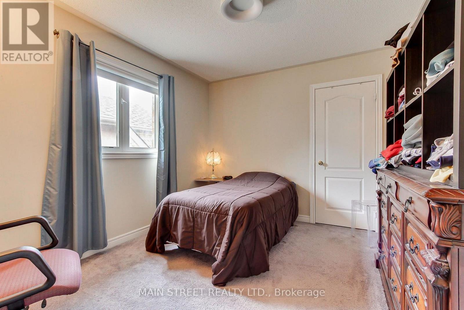 196 Wainscot Avenue Property Photo 43