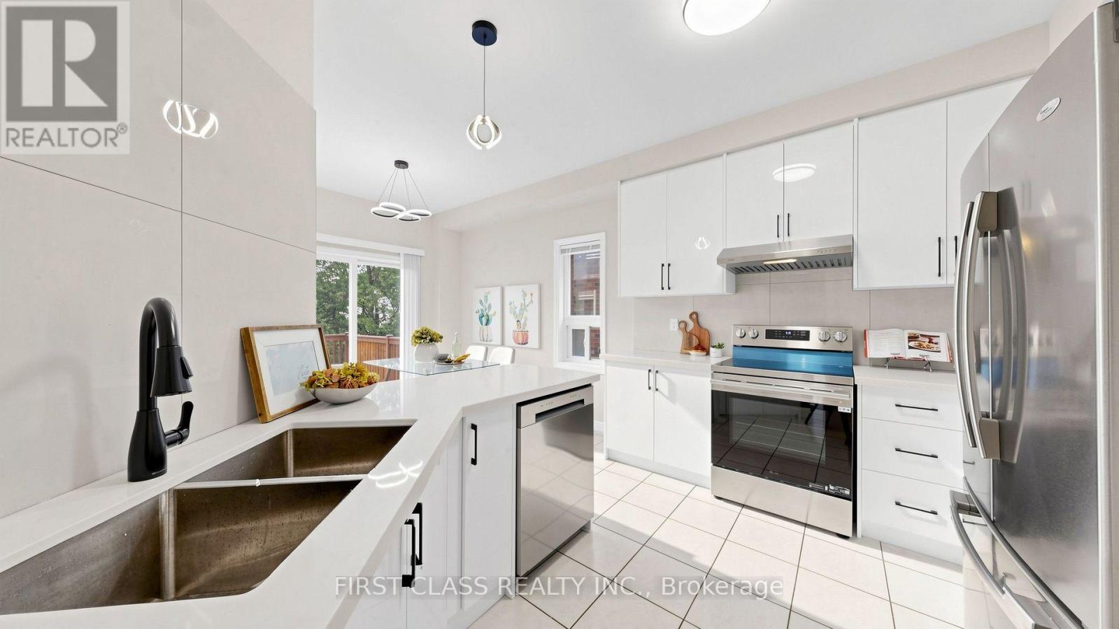 89 Castan Avenue Property Photo 14