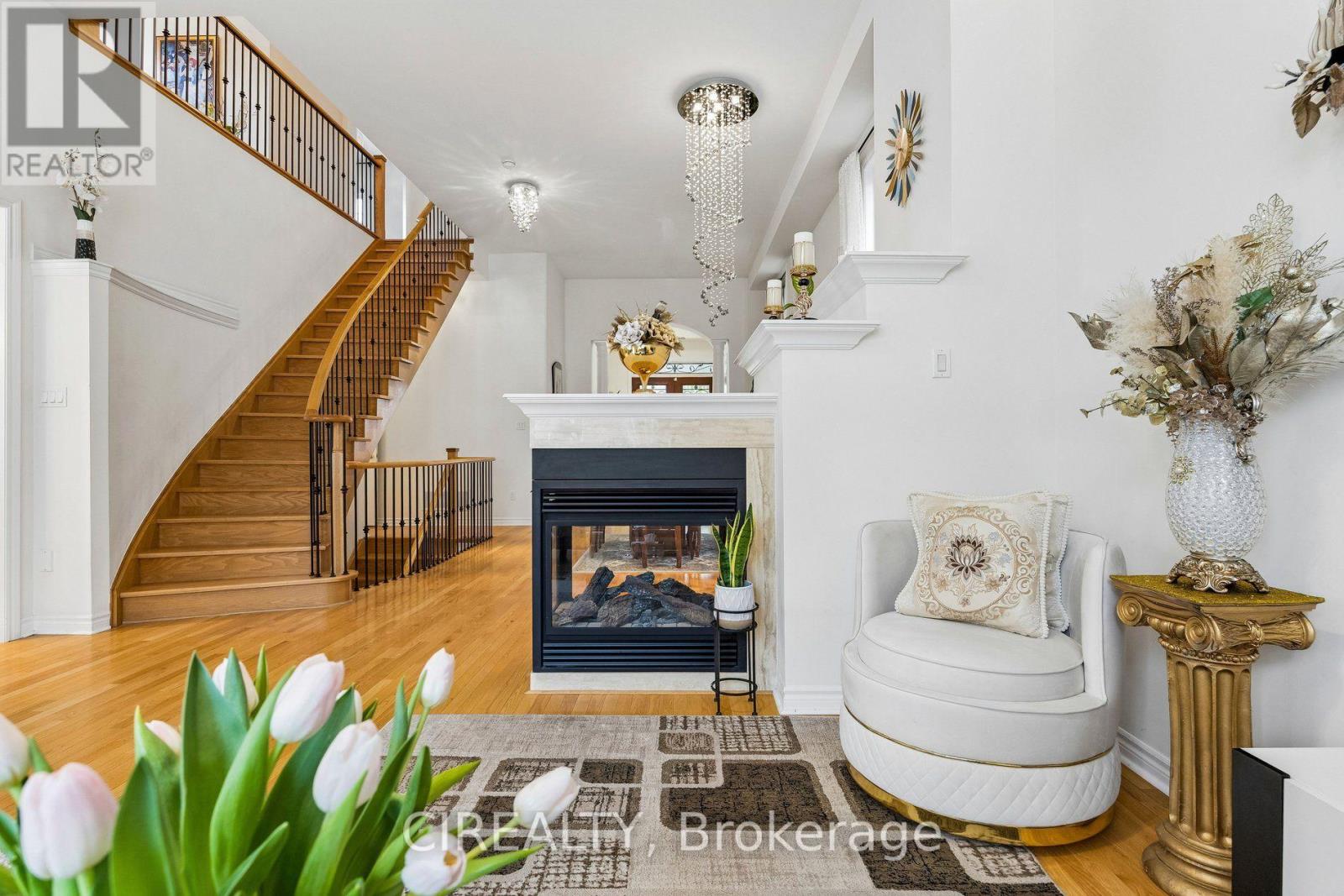 289 Chatfield Drive Property Photo 10