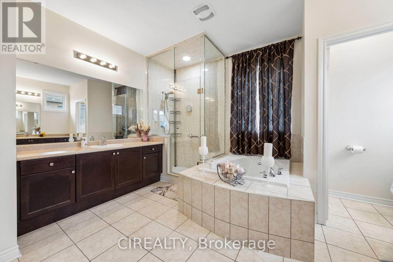 289 Chatfield Drive Property Photo 24