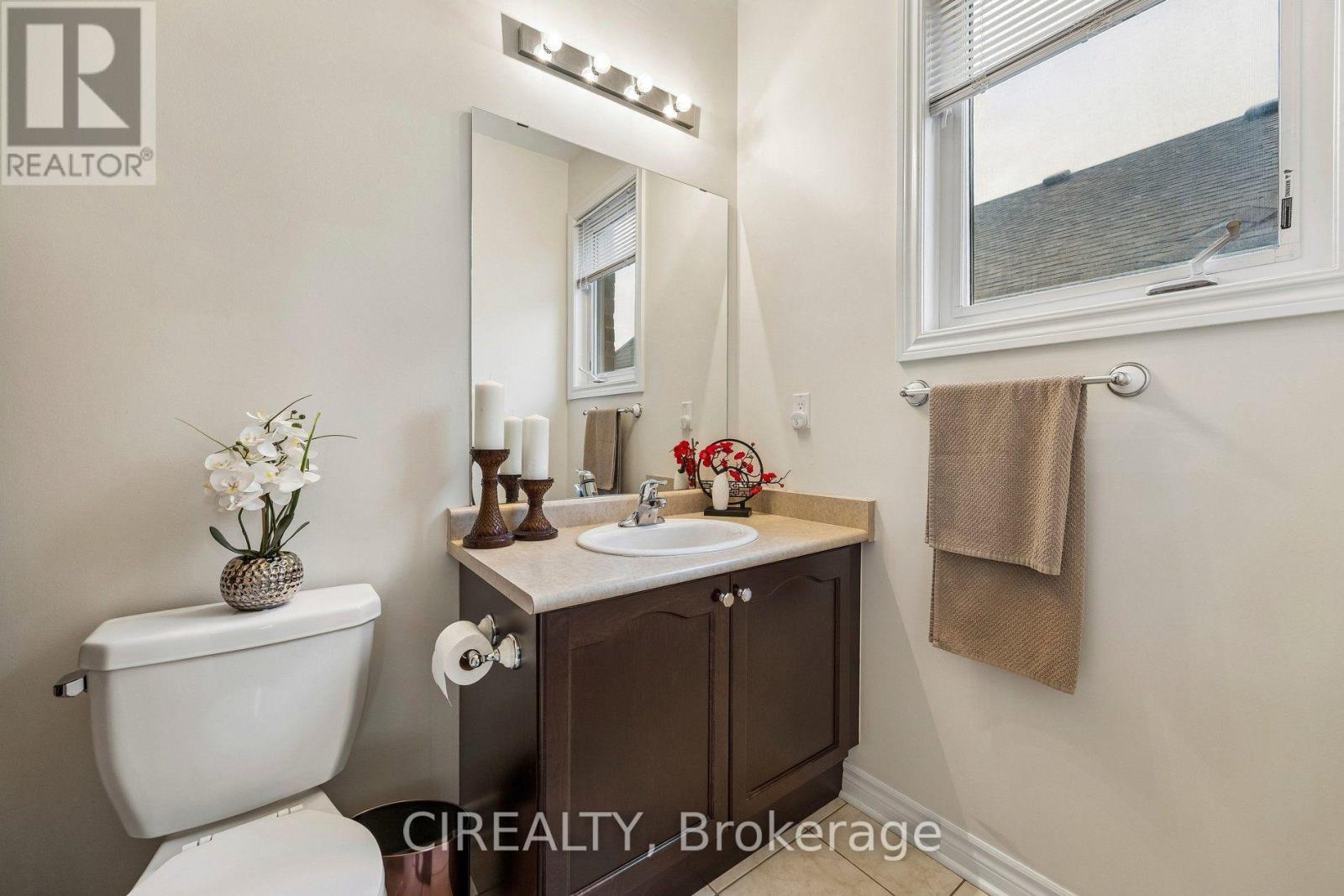 289 Chatfield Drive Property Photo 30