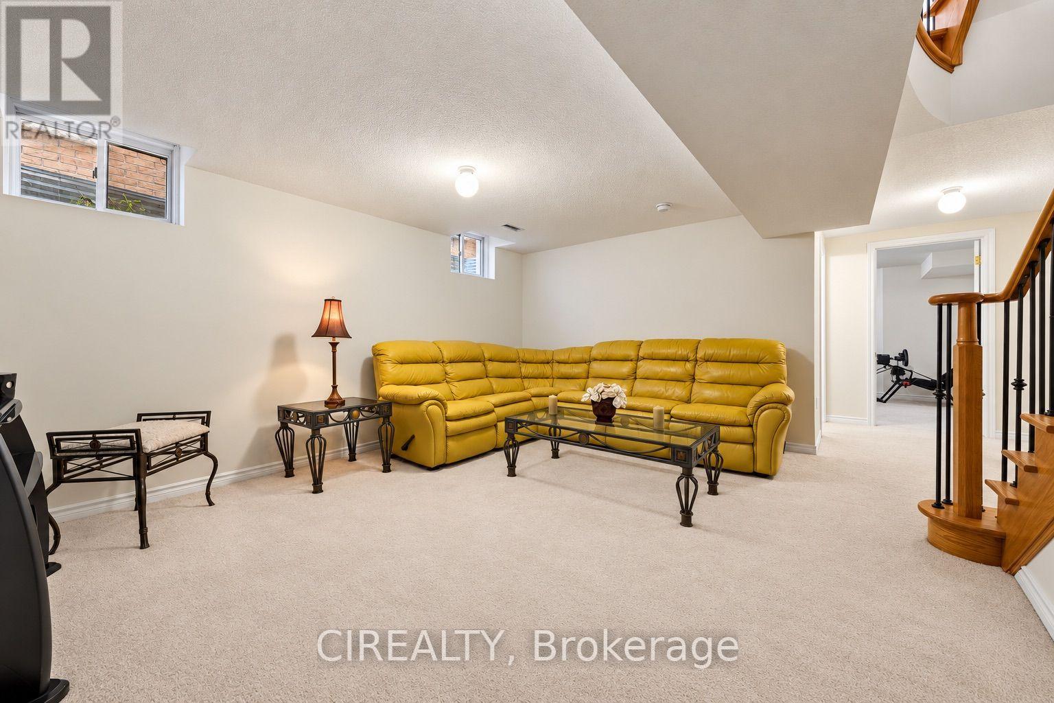 289 Chatfield Drive Property Photo 31