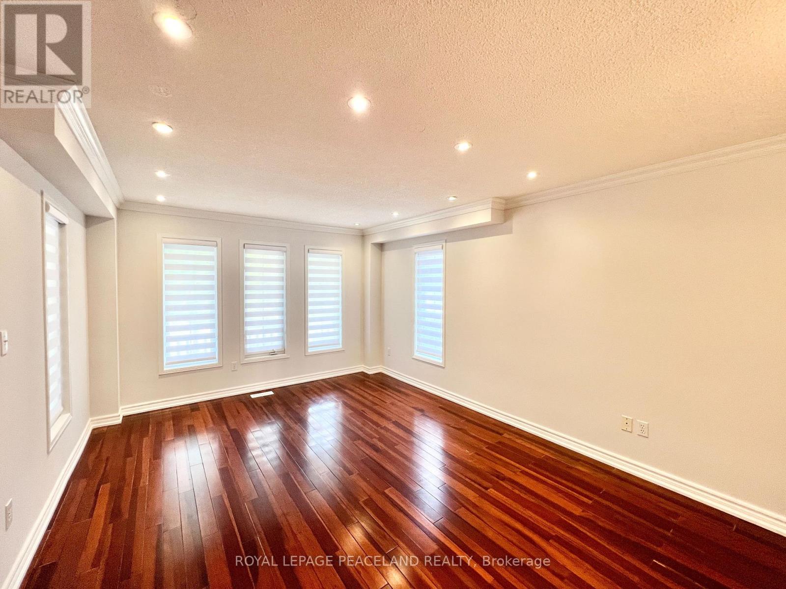 54 Treasure Road Property Photo 5