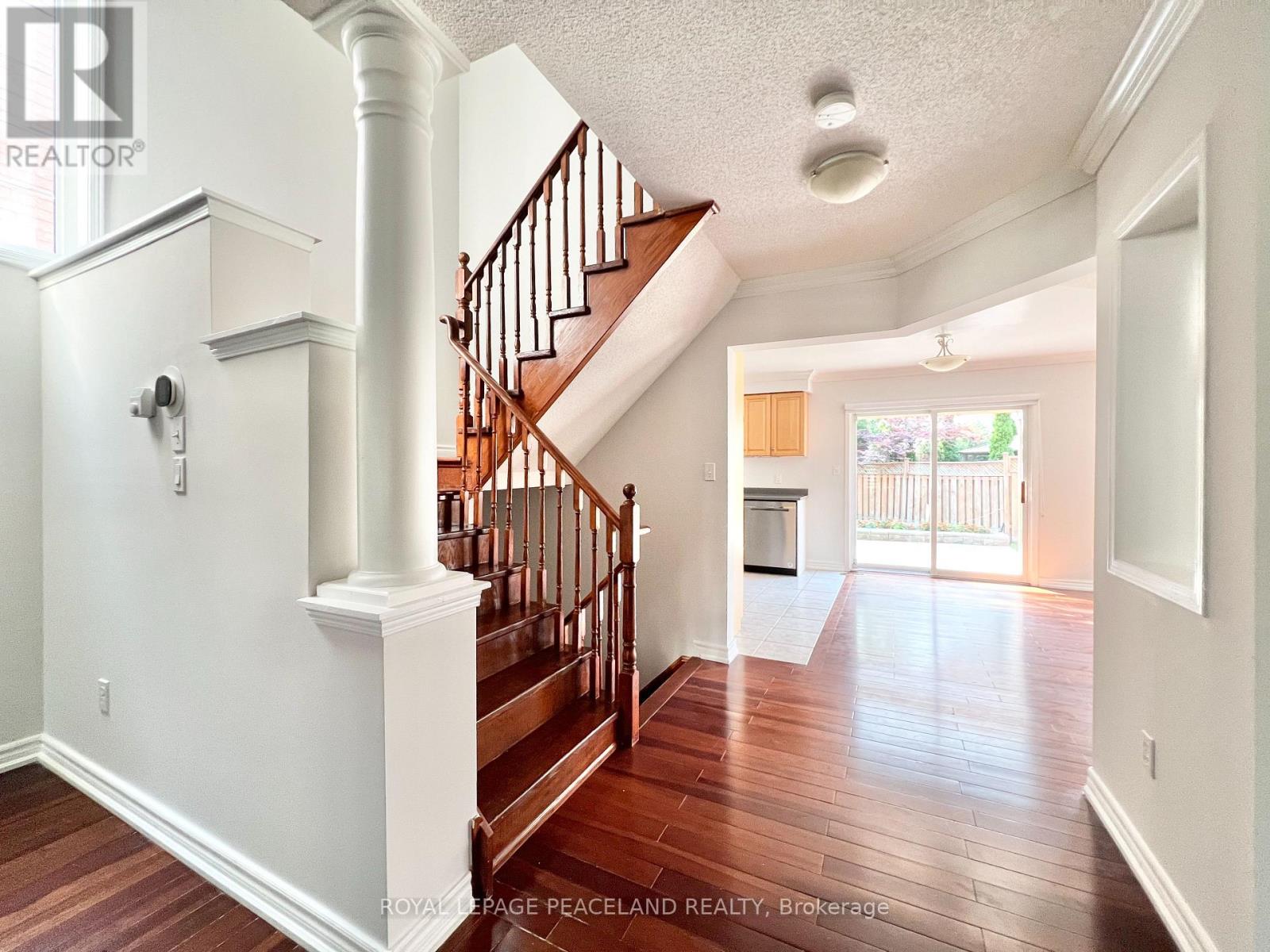 54 Treasure Road Property Photo 6