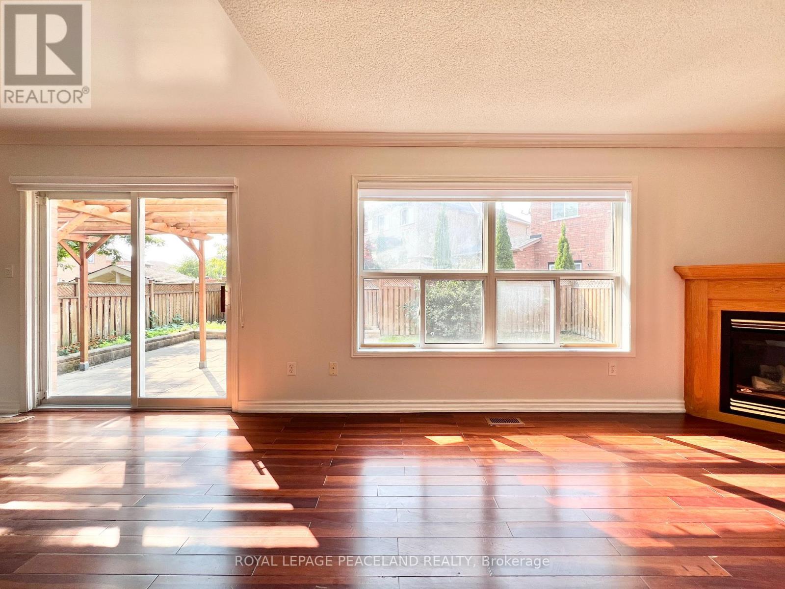 54 Treasure Road Property Photo 10