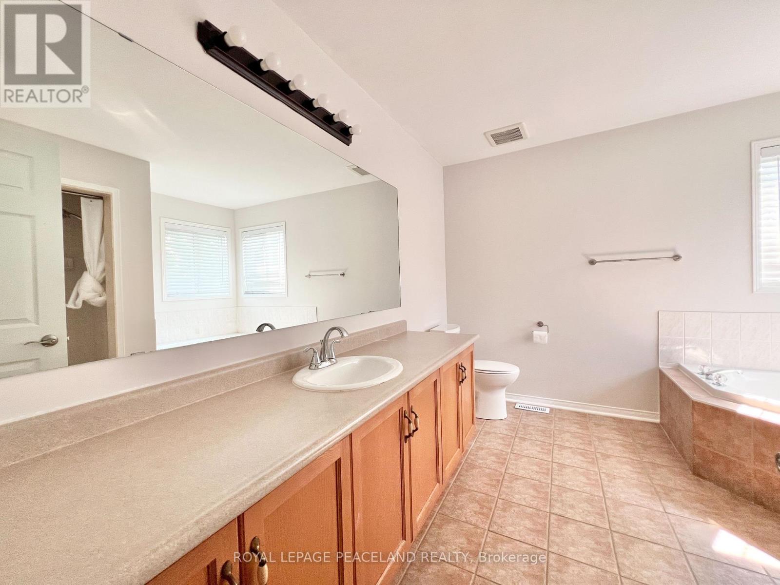 54 Treasure Road Property Photo 20