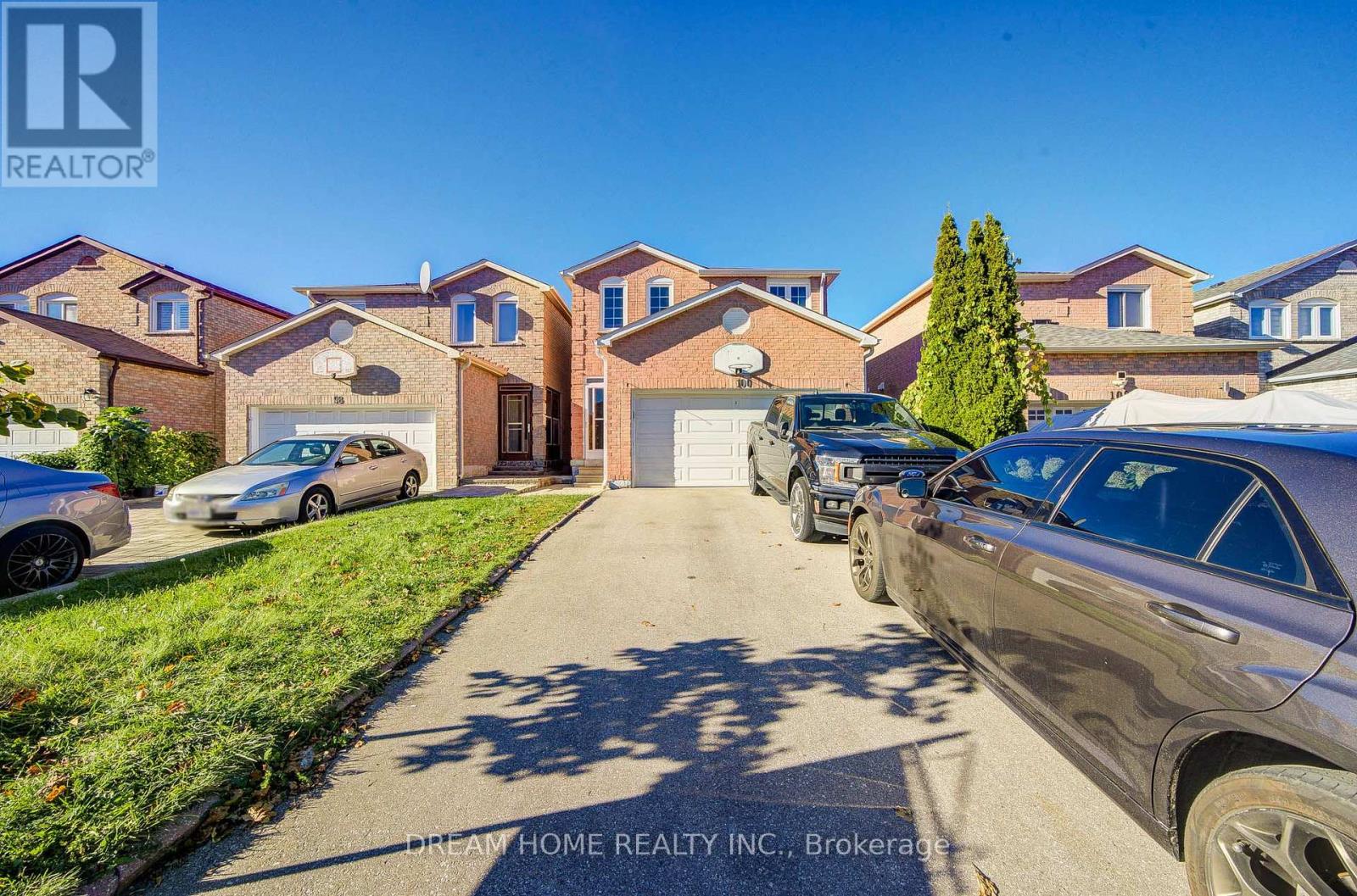 100 Douglas Haig Drive Property Photo 1
