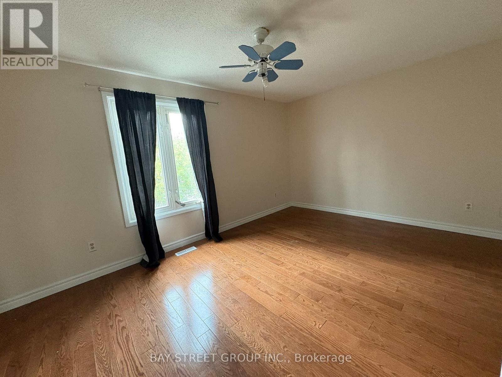 16 Tinti Place Property Photo 4