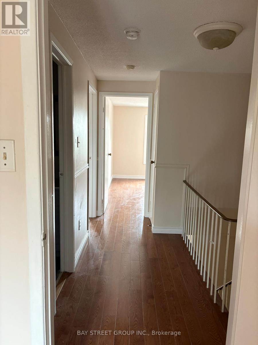 16 Tinti Place Property Photo 9