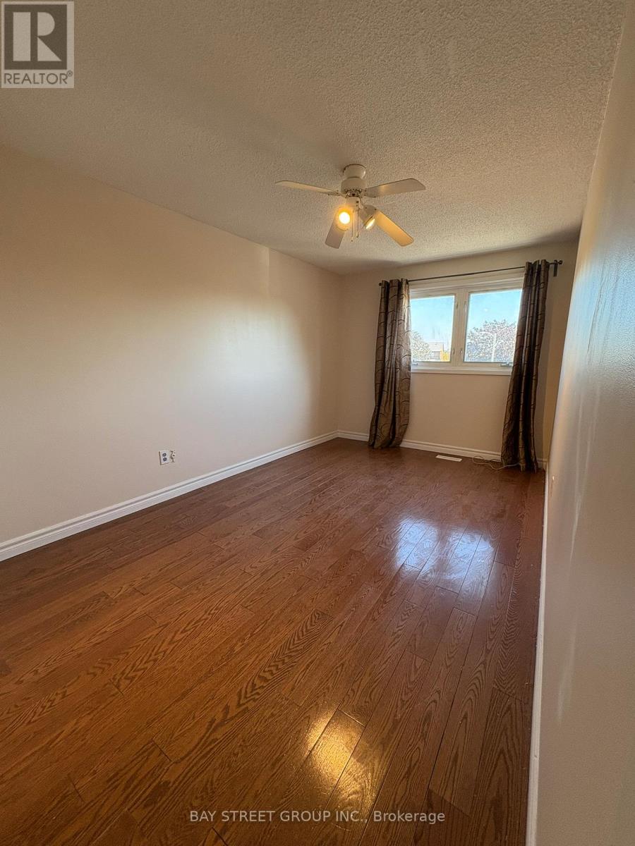 16 Tinti Place Property Photo 18