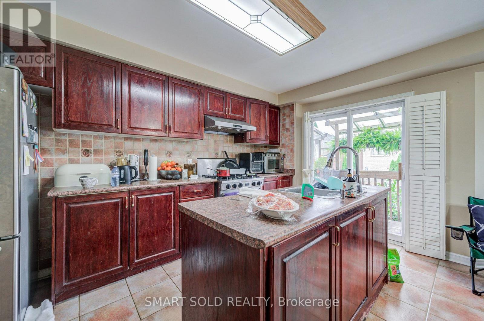68 Harmony Road Property Photo 8