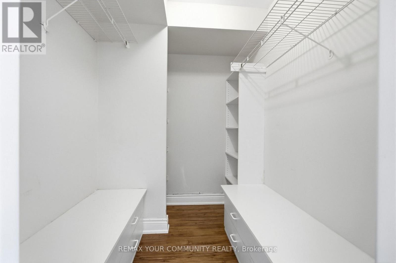 402 - 20 Harding Boulevard Property Photo 23