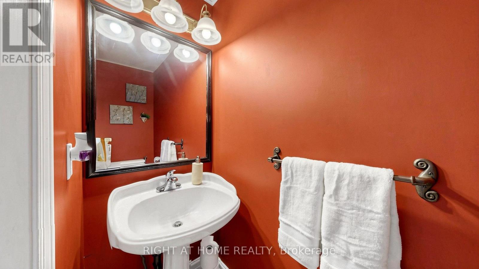 87 Primeau Drive Property Photo 12