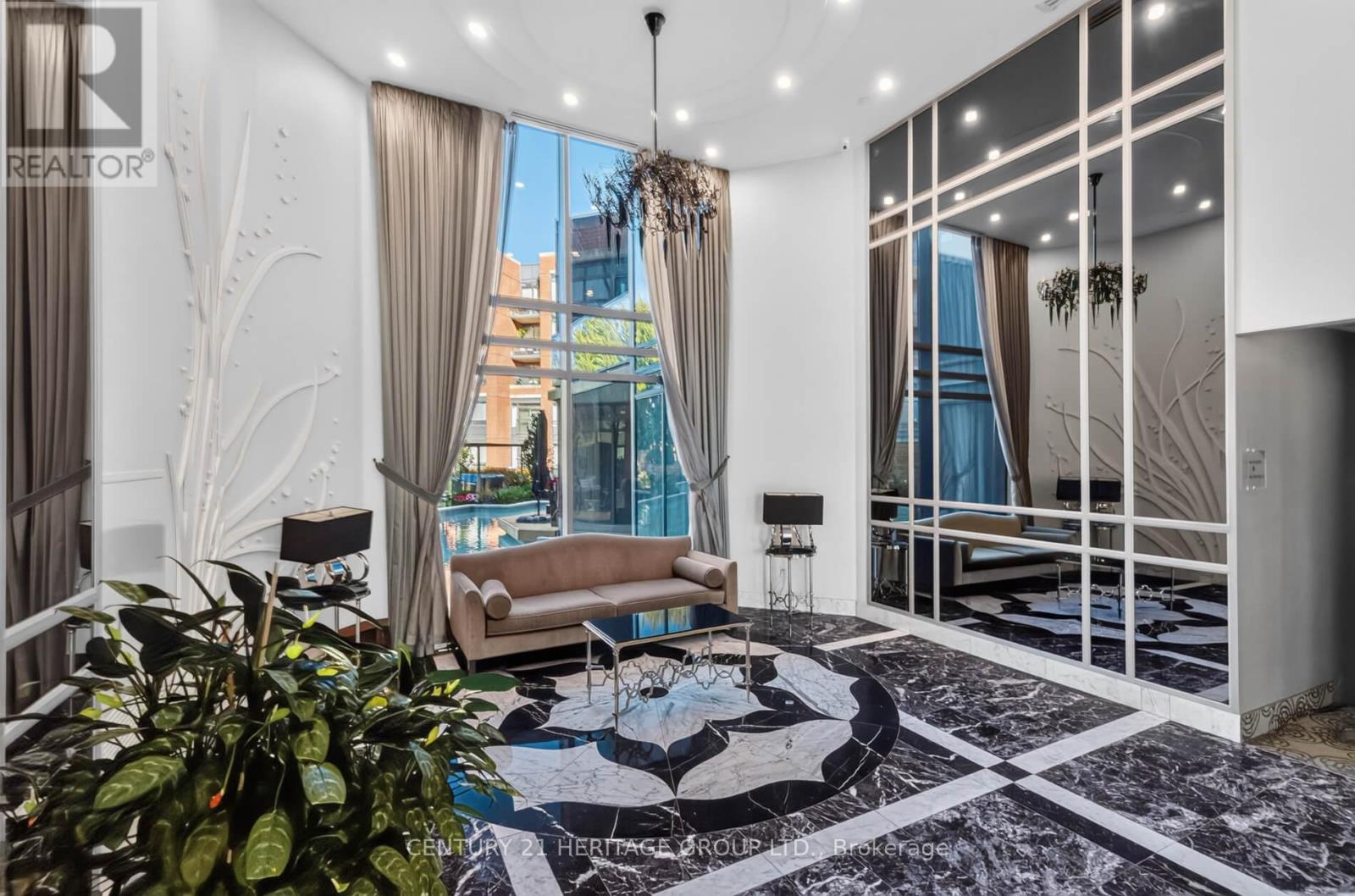 116 - 7608 Yonge Street Property Photo 3