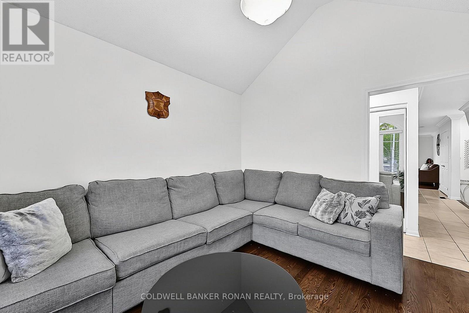 76 John W Taylor Avenue Property Photo 7