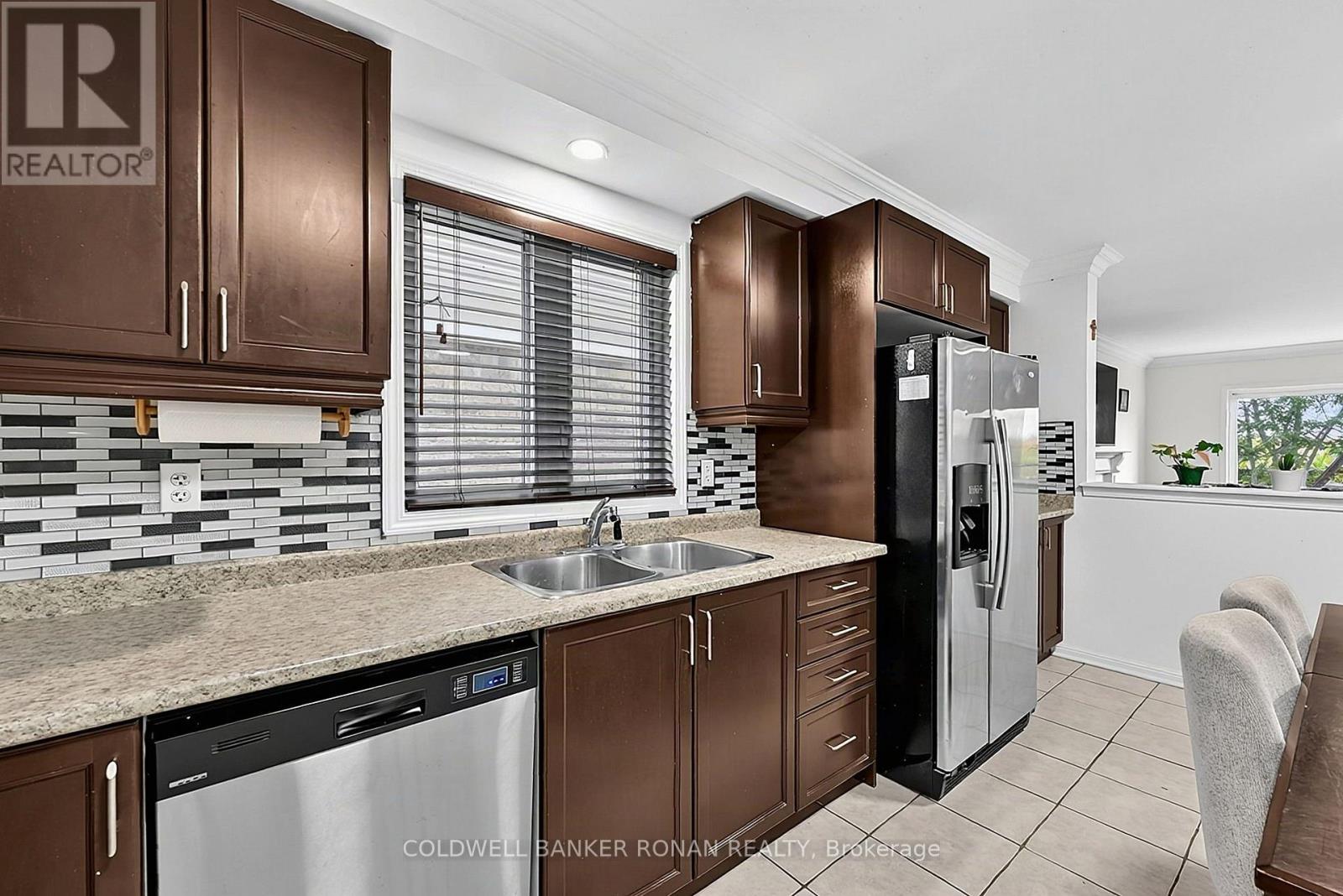 76 John W Taylor Avenue Property Photo 12