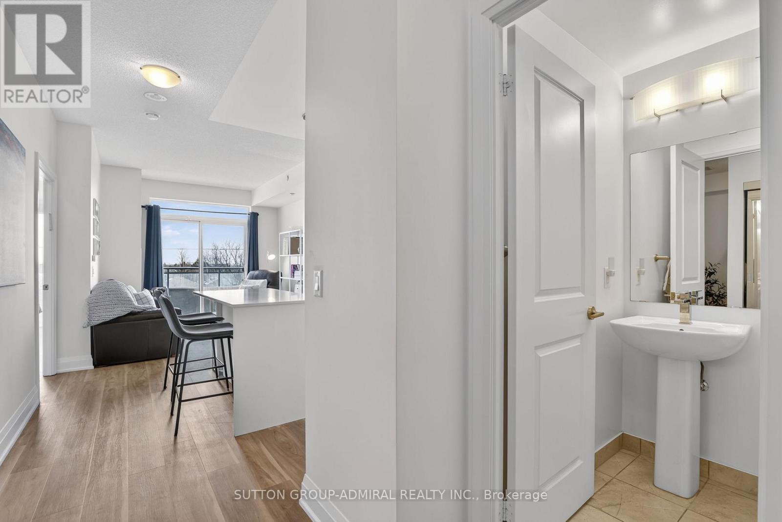 316 - 7900 Bathurst Street Property Photo 9